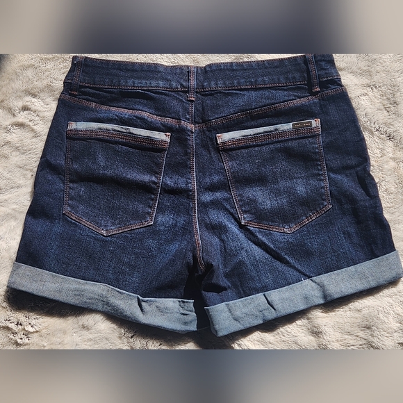 WHBM, Women's Dark Blue Denim Shorts, SIZE 8 - Picture 4 of 5